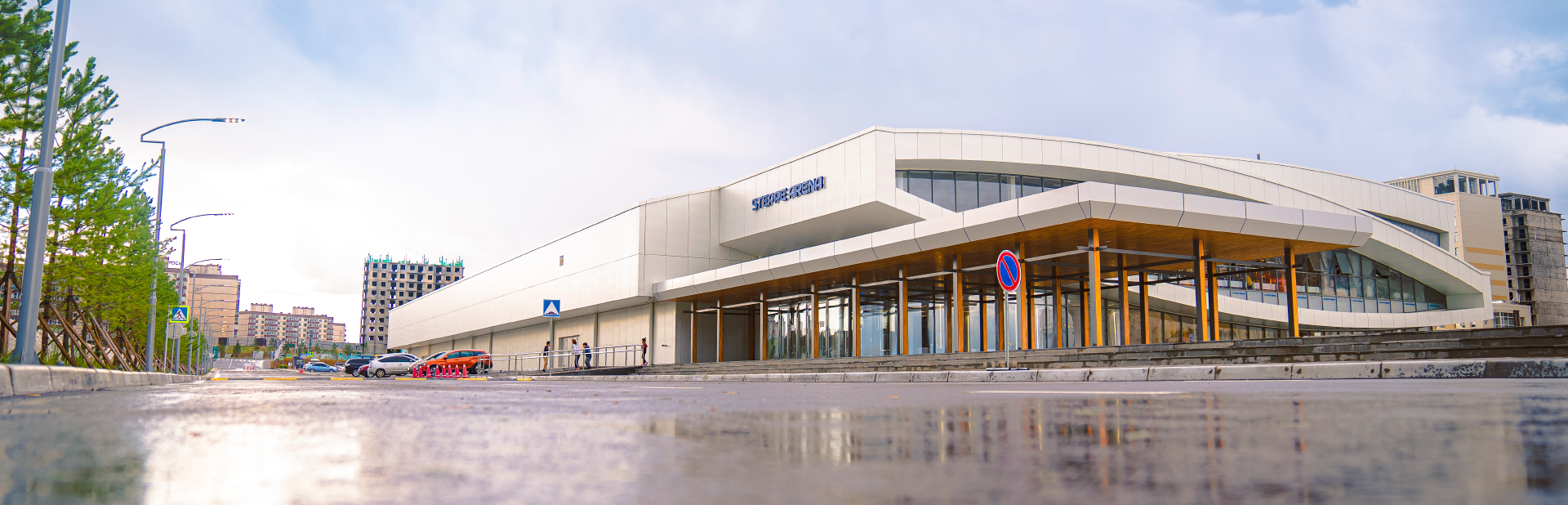 Mongolian first indoor ice palace 